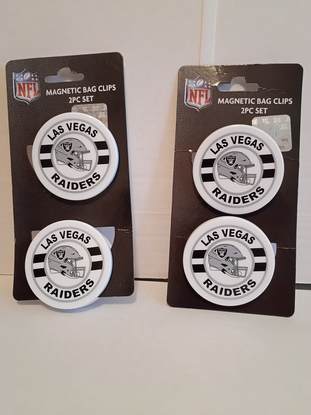 Raiders NFL Magnetic Bag Clips (2 Packs)